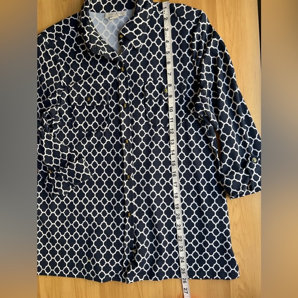 Charter Club -Good  quality soft , 3/4sleeves, navy blue and white button up! - Picture 8 of 8